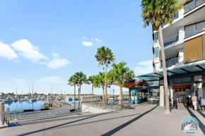 Aircabin - Shell Cove - Next to Marina - 2BR Apt